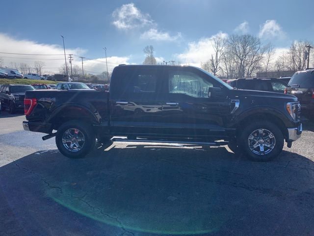 Certified 2023 Ford F150 XLT w/ Equipment Group 302A High image 11