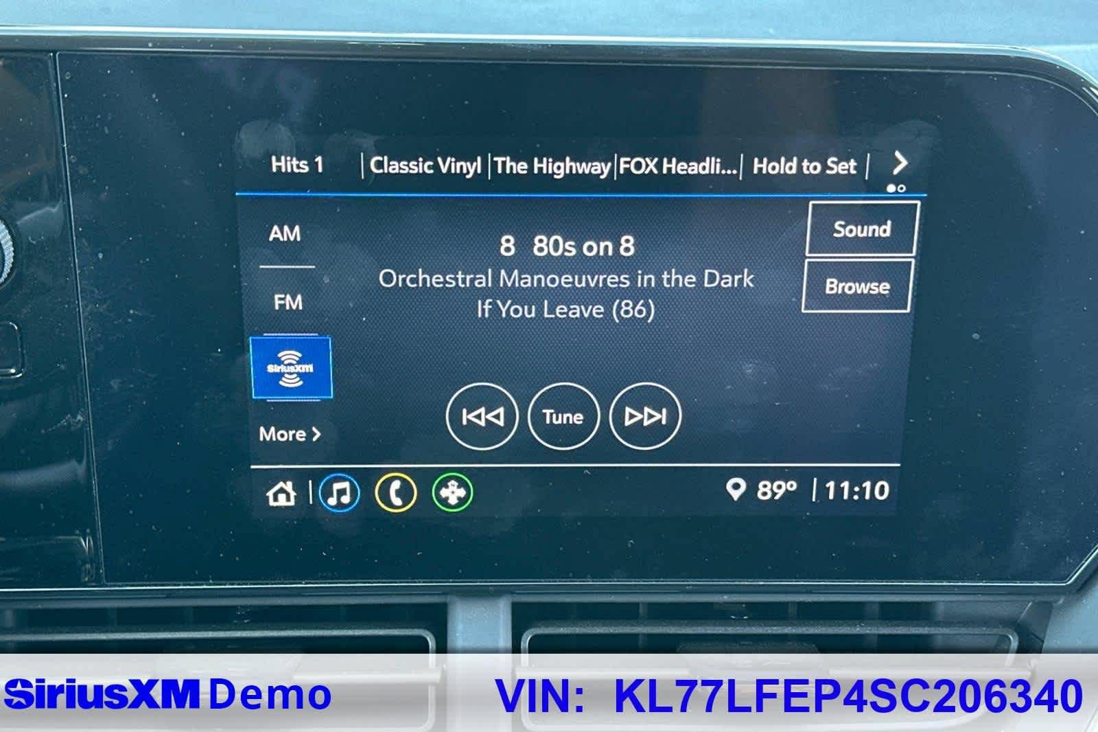 Used 2025 Chevrolet Trax LS w/ Driver Confidence Package FWD image 29