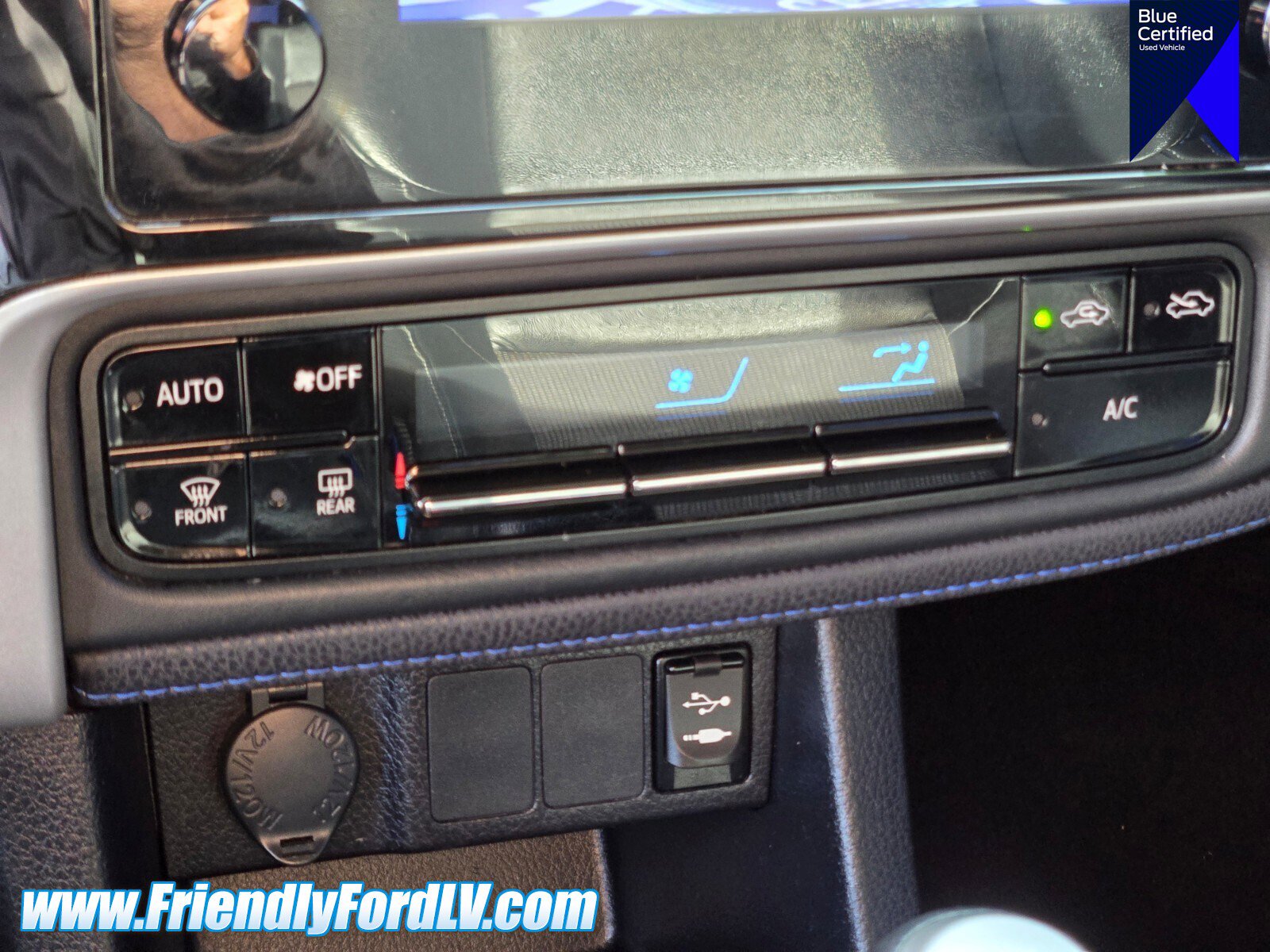 Used 2019 Toyota Corolla L image 22