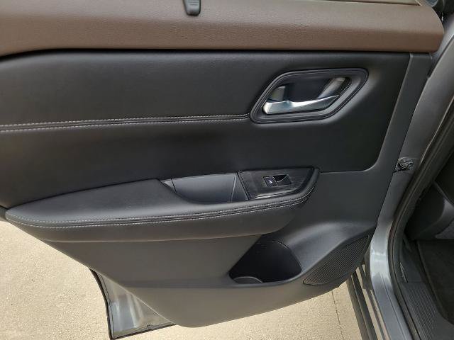 Used 2022 Nissan Rogue SL w/ SL Premium Package AWD/4WD image 16