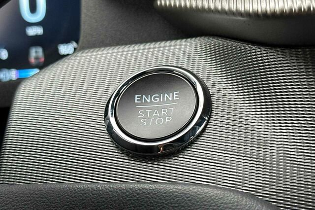 Certified 2025 Ford Explorer ST-Line w/ ST-Line Street Pack image 21