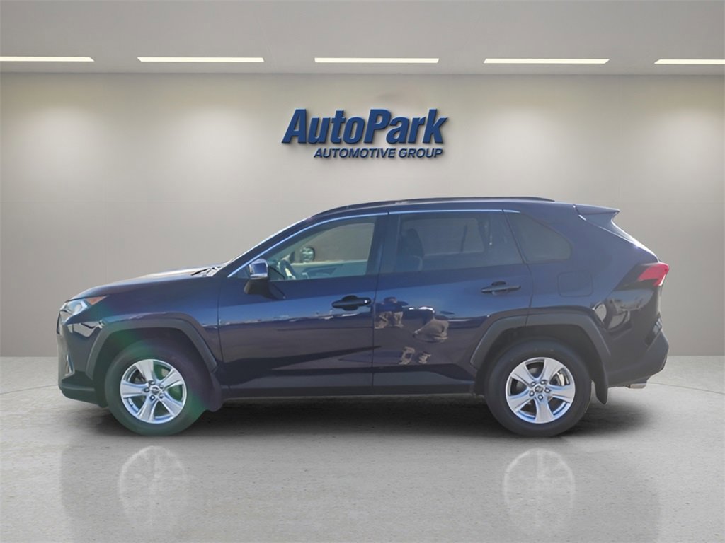 Used 2019 Toyota RAV4 XLE image 2