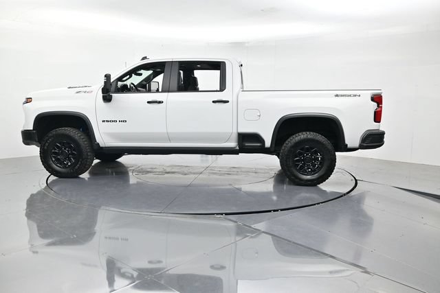 Used 2025 Chevrolet Silverado 2500 ZR2 w/ ZR2 Bison Edition AWD/4WD image 7