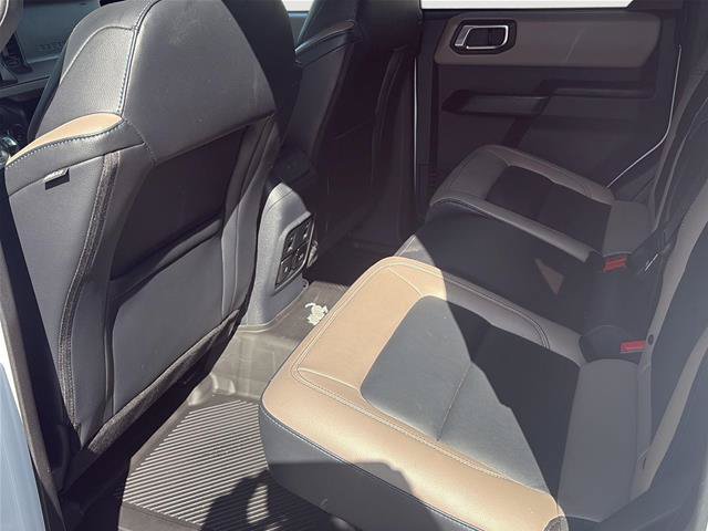 Certified 2024 Ford Bronco Wildtrak AWD/4WD image 25