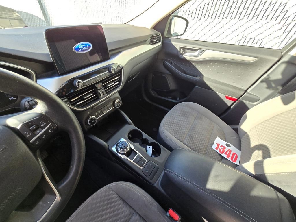 Certified 2020 Ford Escape SE image 15