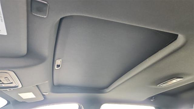 Used 2025 Chevrolet Silverado 1500 High Country w/ Technology Package image 13