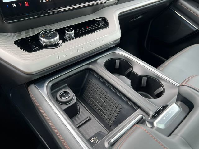 Certified 2025 Ford Expedition Max Active image 36