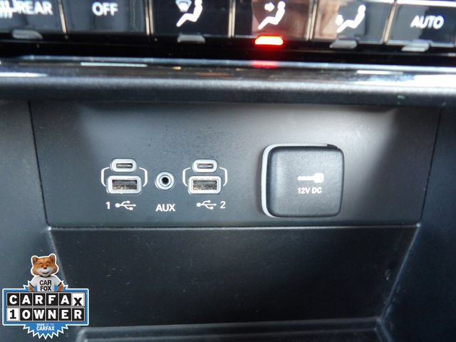 Used 2025 Jeep Grand Cherokee Limited w/ Black Appearance Package RWD image 24
