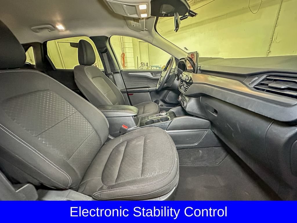 Certified 2024 Ford Escape Active AWD/4WD image 7