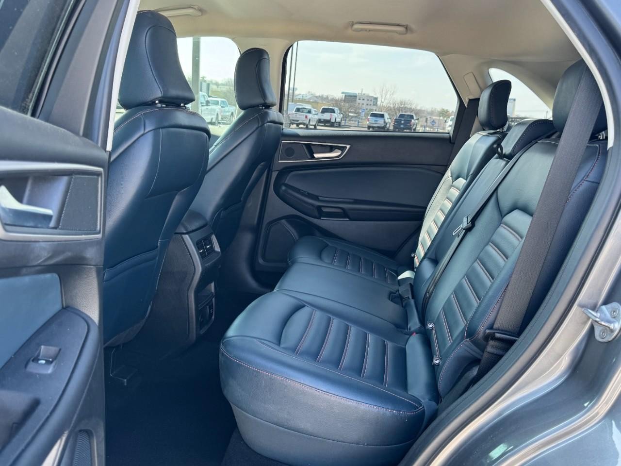 Certified 2023 Ford Edge SEL w/ Sport Appearance Package image 10