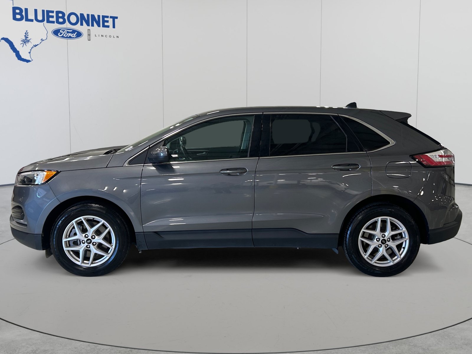 Certified 2024 Ford Edge SEL AWD/4WD image 8