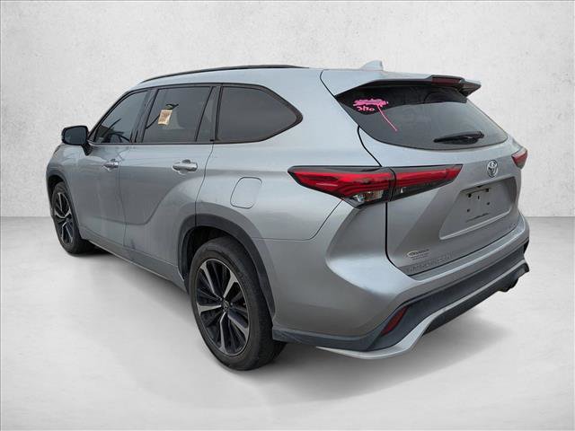 Used 2021 Toyota Highlander XSE image 7
