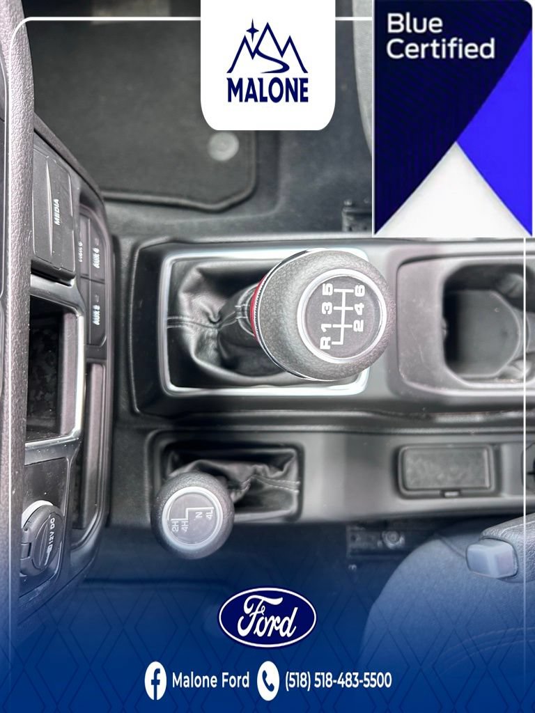 Used 2024 Jeep Wrangler Sport AWD/4WD image 25