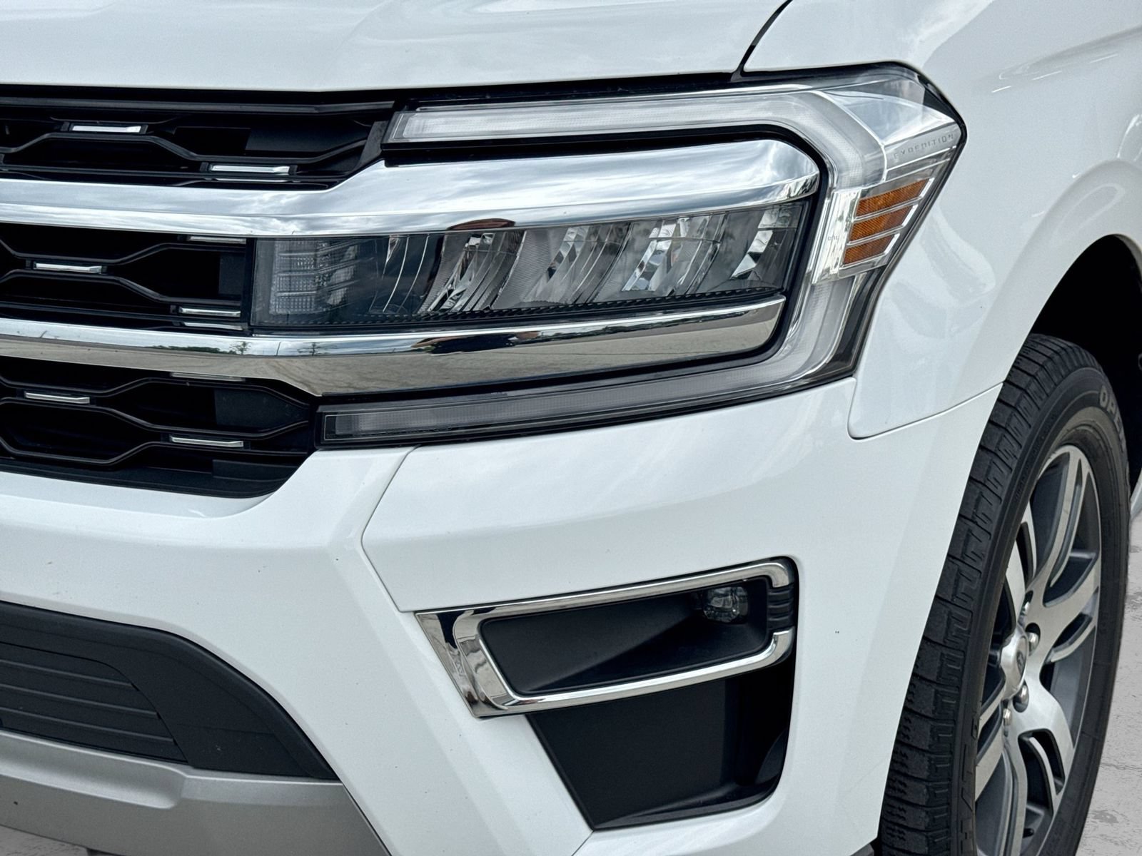 Certified 2023 Ford Expedition Max Limited AWD/4WD image 14