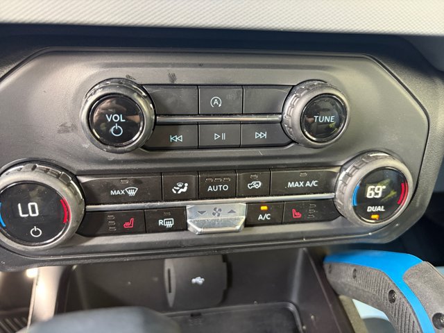 Certified 2024 Ford Bronco Black Diamond AWD/4WD image 31