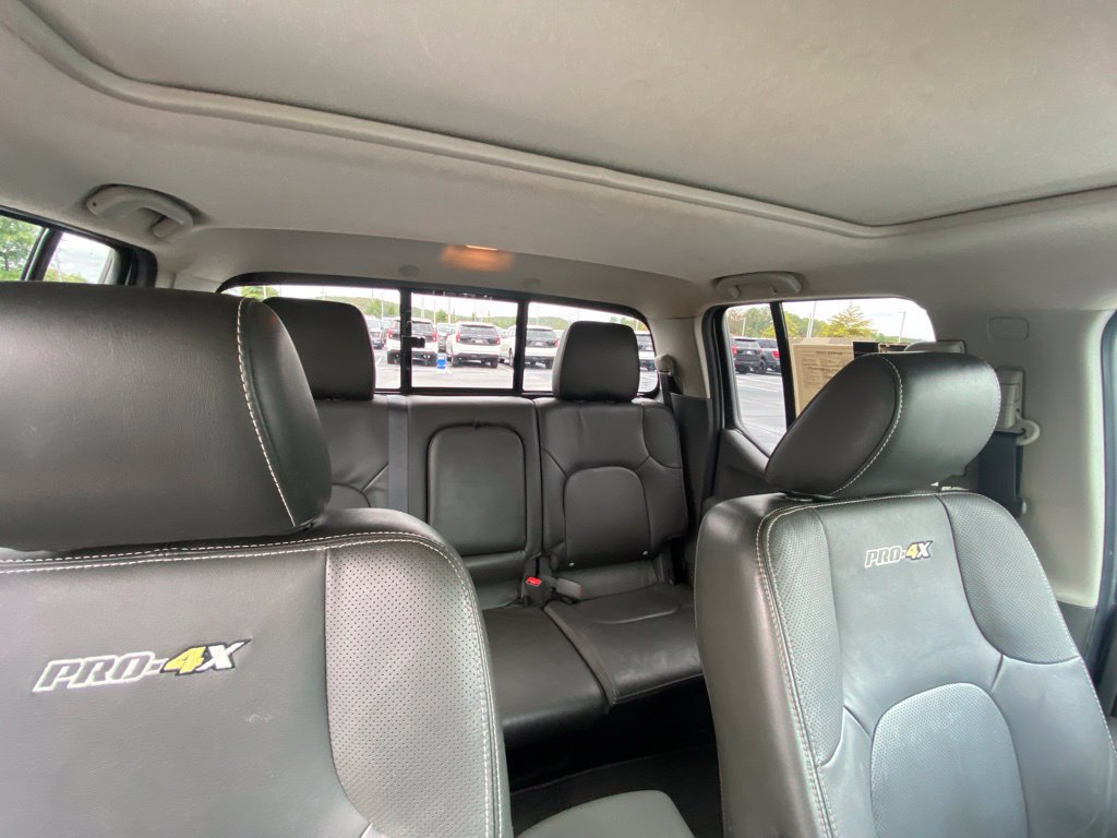 Used 2020 Nissan Frontier PRO-4X w/ Pro-4x Utility Package AWD/4WD image 29