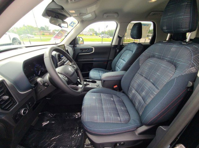 Certified 2023 Ford Bronco Sport Heritage w/ Heritage Convenience Package AWD/4WD image 9