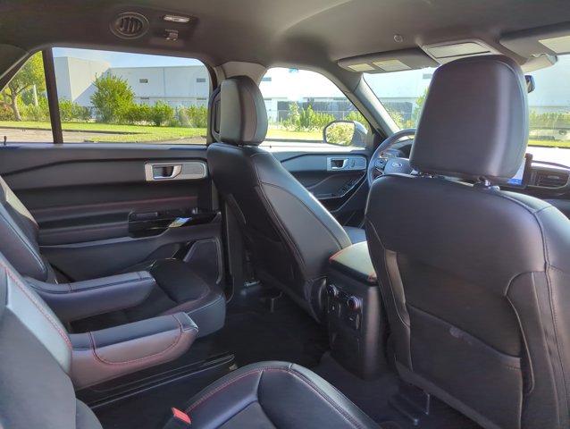 Certified 2023 Ford Explorer ST-Line w/ Class IV Trailer Tow Package image 24