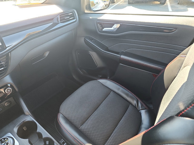 Certified 2023 Ford Escape ST-Line w/ Tech Pack #1 image 16