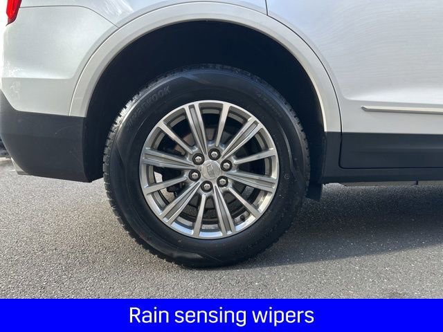 Used 2018 Cadillac XT5 Luxury w/ Driver Awareness Package image 39