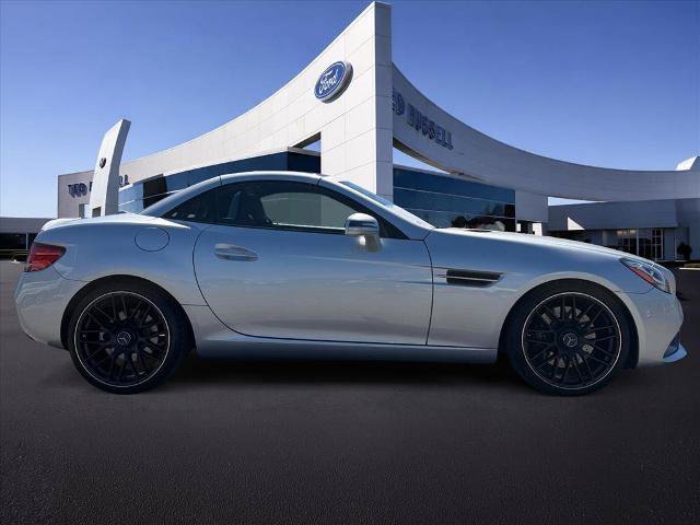 Used 2017 Mercedes-Benz SLC 300 image 5