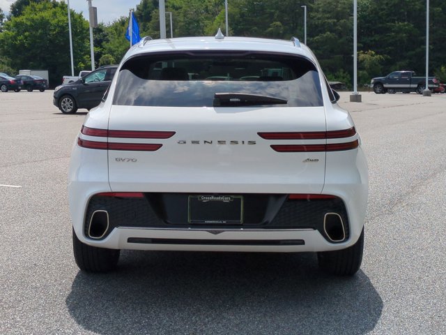 Used 2023 Genesis GV70 2.5T w/ Select Package AWD/4WD image 5