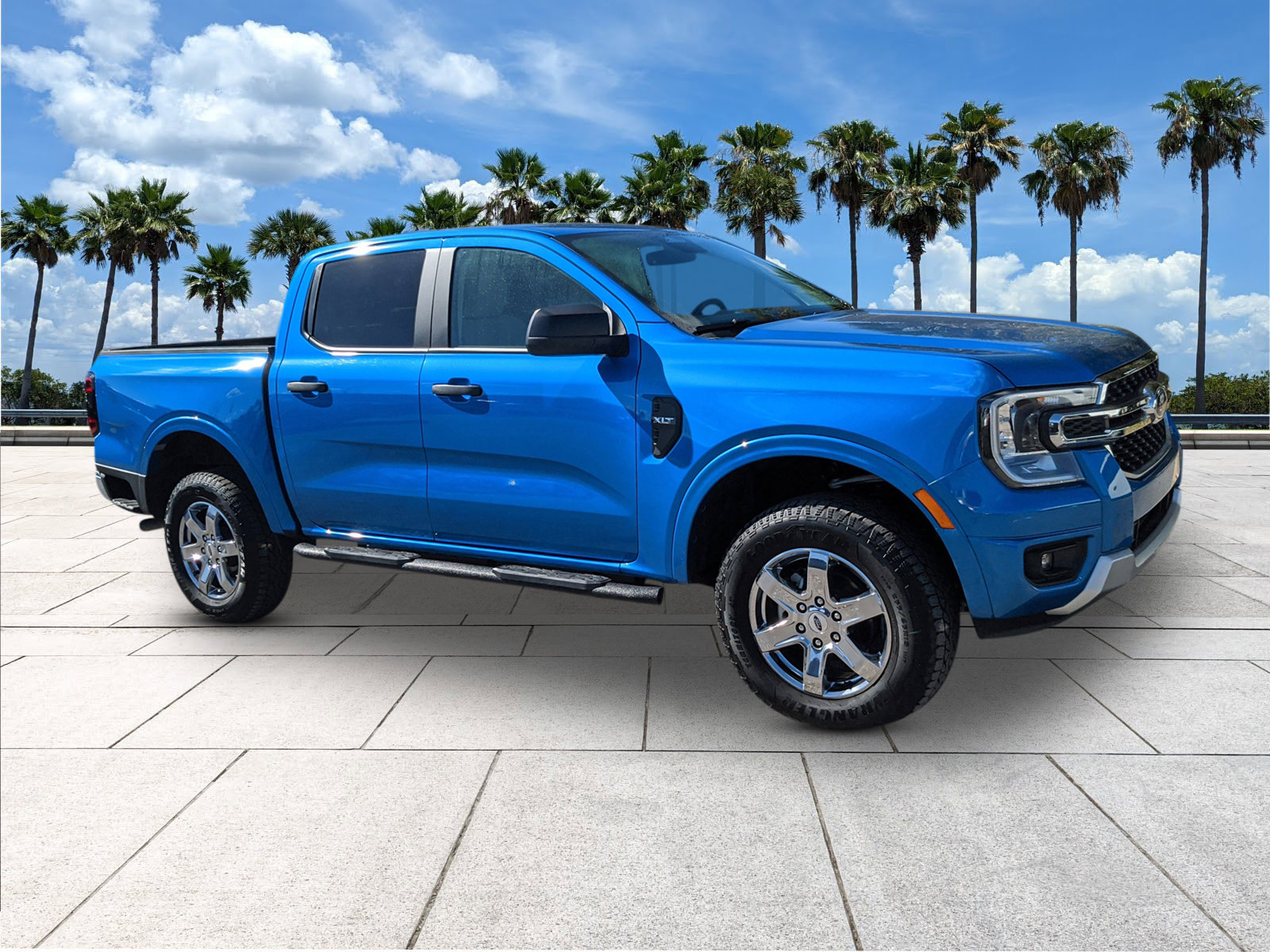 Certified 2025 Ford Ranger XLT w/ Chrome Accent Package image 2