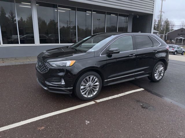 Certified 2024 Ford Edge Titanium w/ Titanium Elite Package image 4