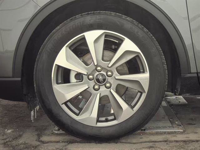 Certified 2025 Ford Escape Platinum image 8