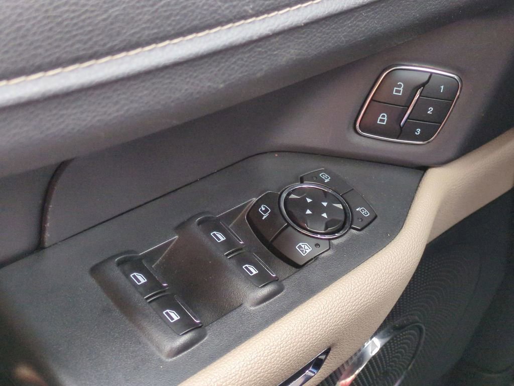 Certified 2024 Ford Expedition Max XLT image 23