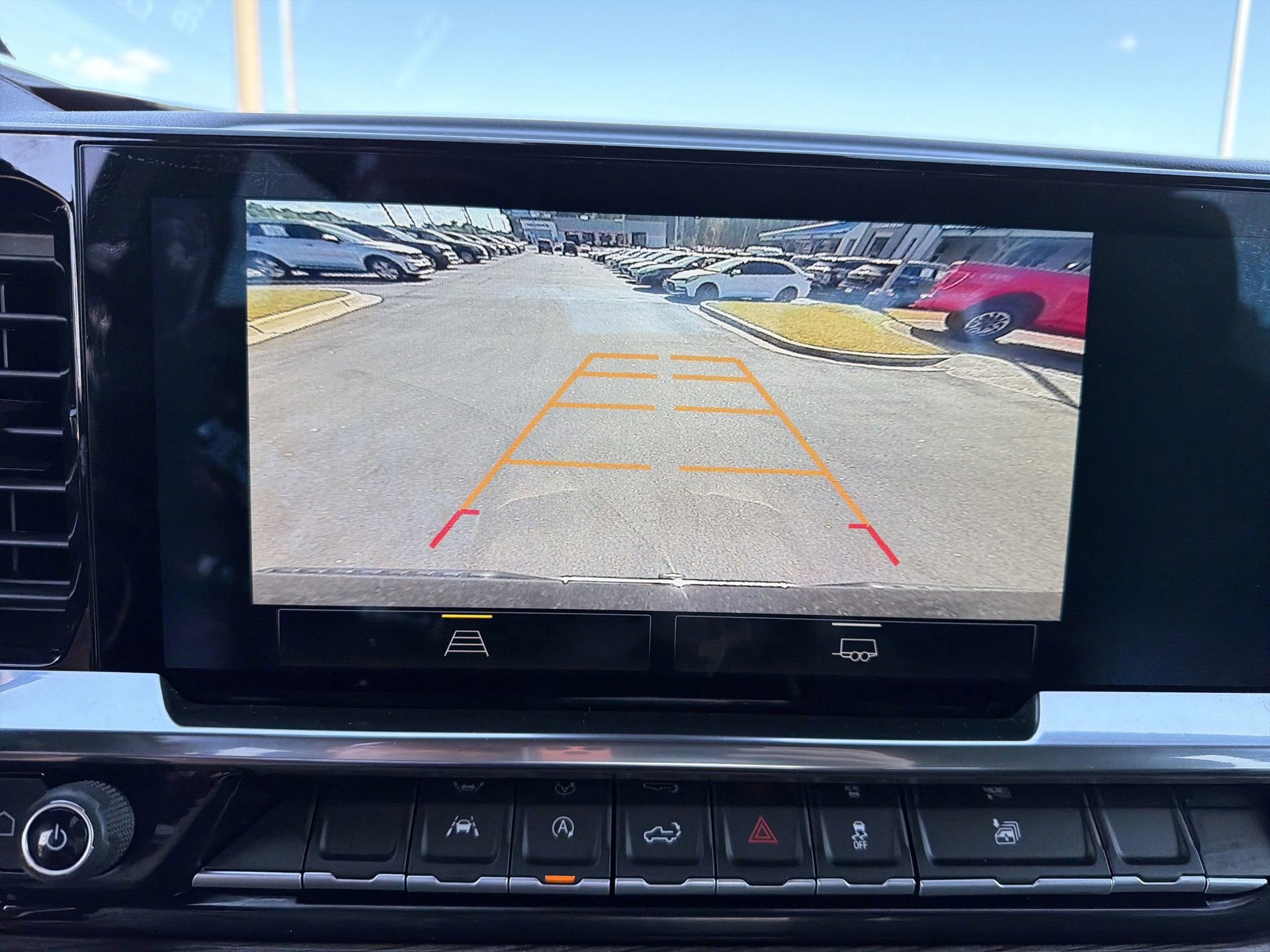 Used 2024 Chevrolet Silverado 1500 LT image 11