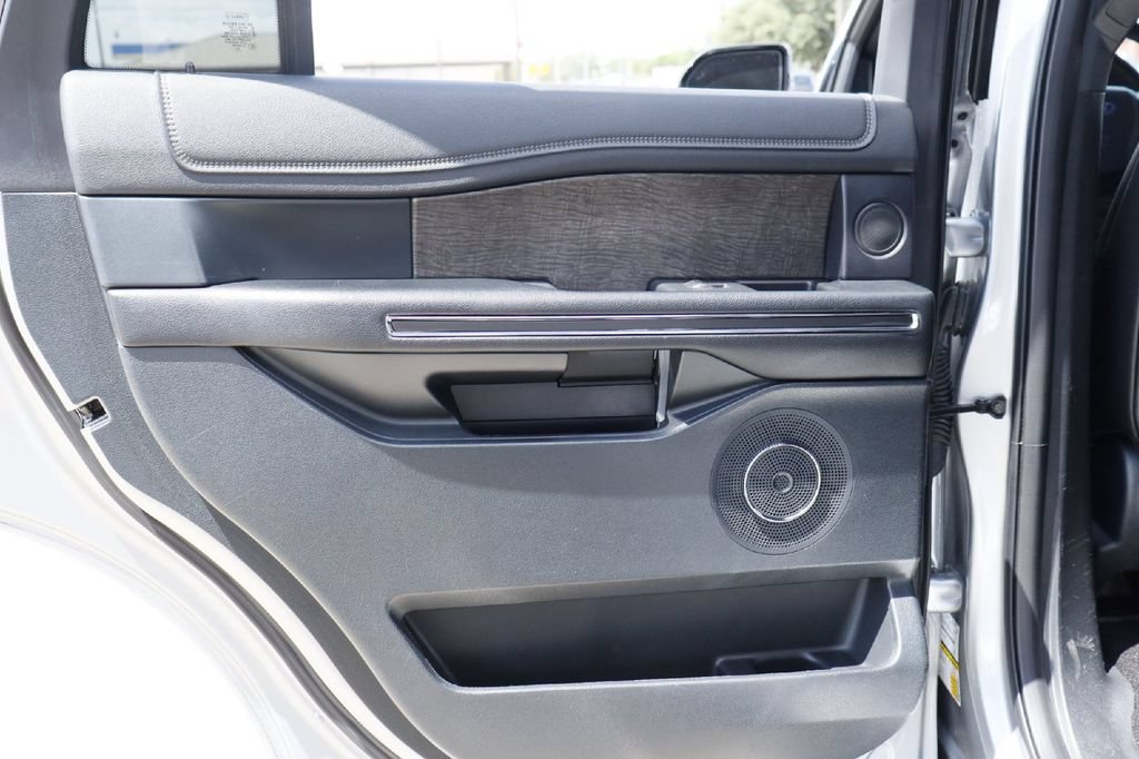 Certified 2021 Ford Expedition Limited RWD image 25