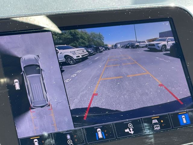 Used 2022 Chevrolet Equinox Premier FWD image 40