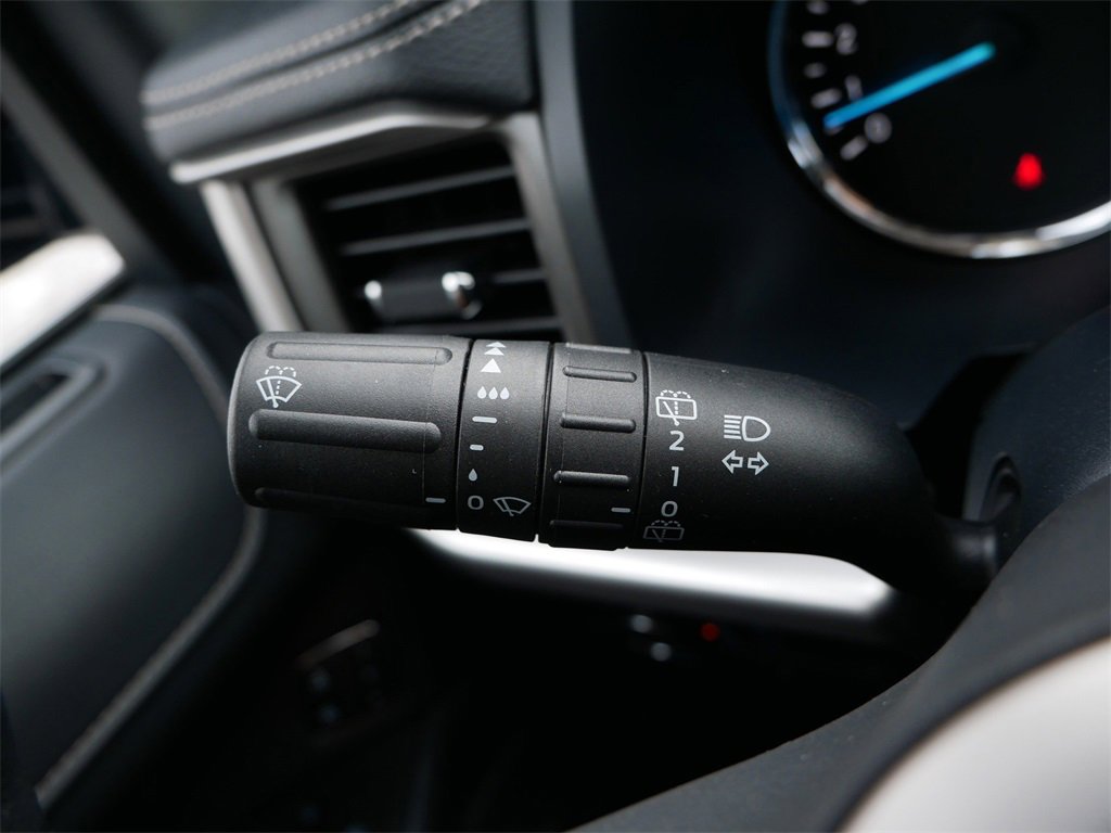 Certified 2024 Ford Expedition XLT image 26