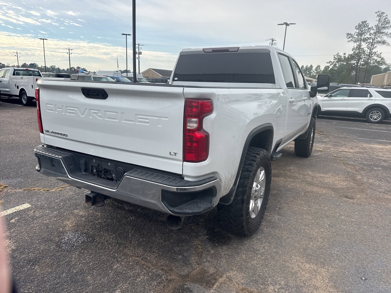 Used 2022 Chevrolet Silverado 2500 LT w/ Convenience Package image 7