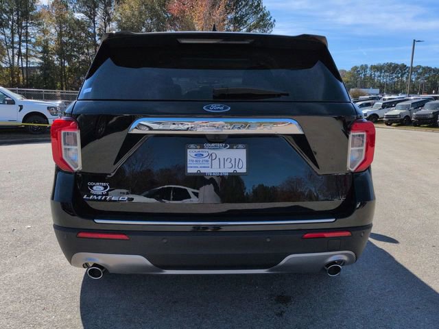 Certified 2024 Ford Explorer Limited image 3