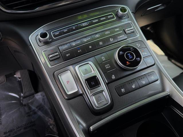 Used 2023 Hyundai Santa Fe Limited AWD/4WD image 27