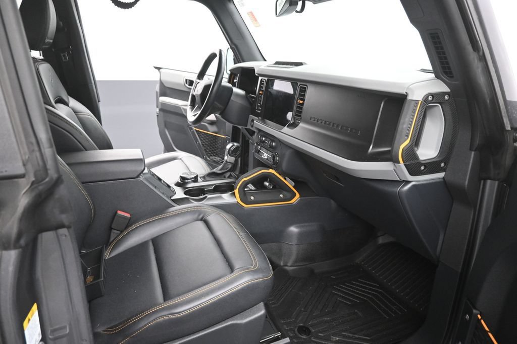 Certified 2022 Ford Bronco Badlands AWD/4WD image 24