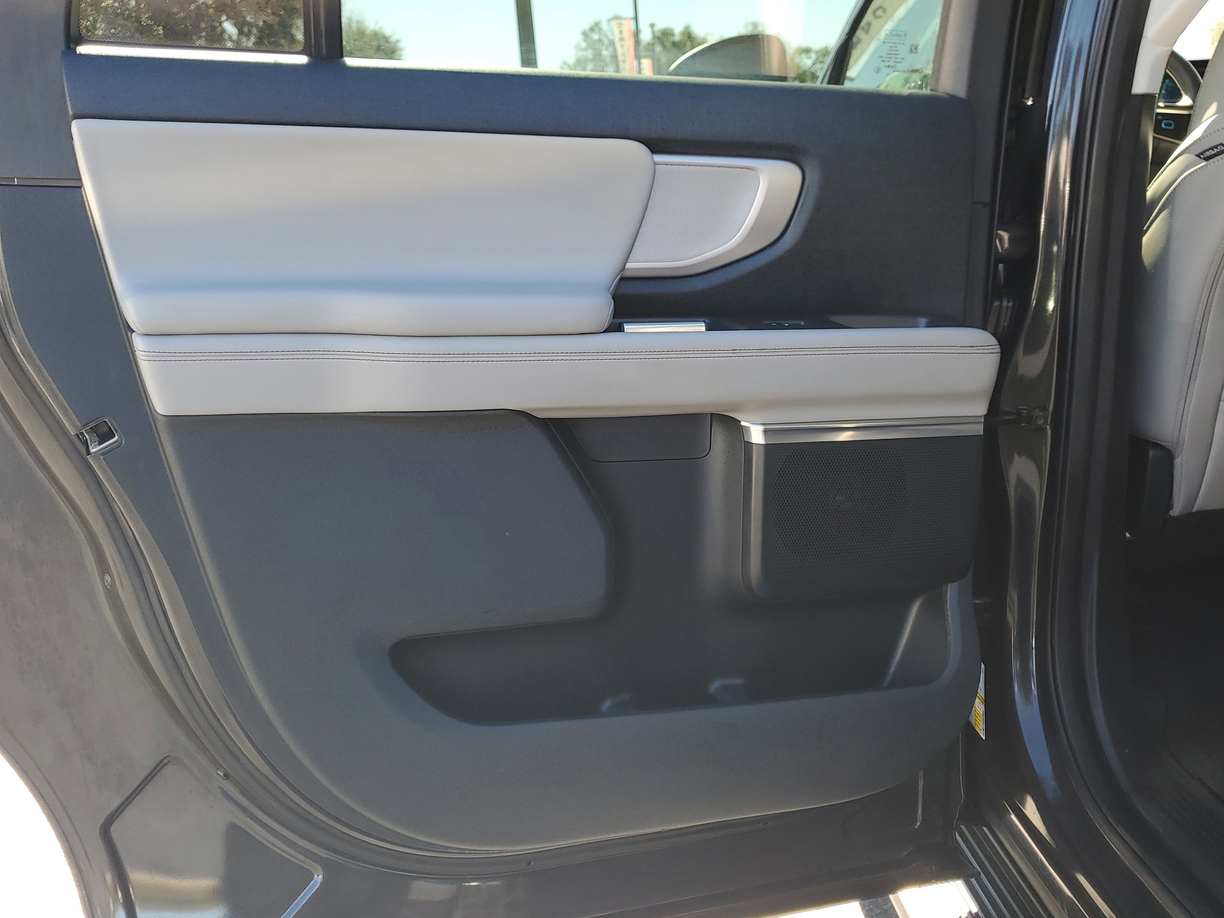 Certified 2025 Ford Expedition Max Active image 12