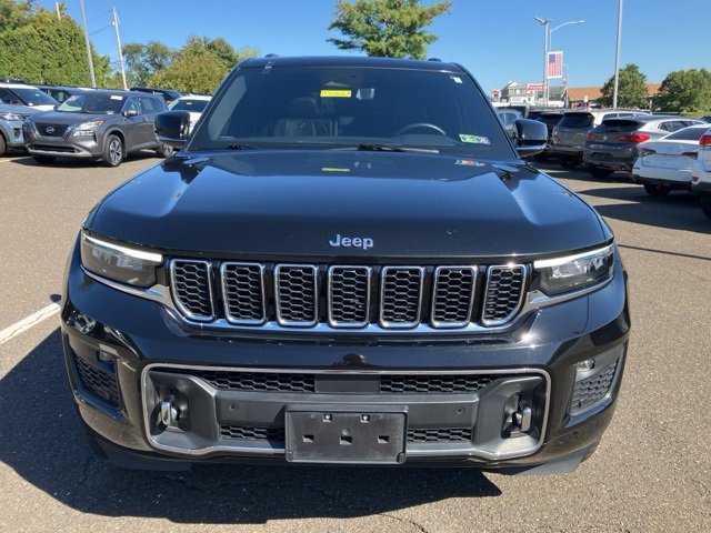 Used 2022 Jeep Grand Cherokee Overland w/ Luxury Tech Group IV image 10
