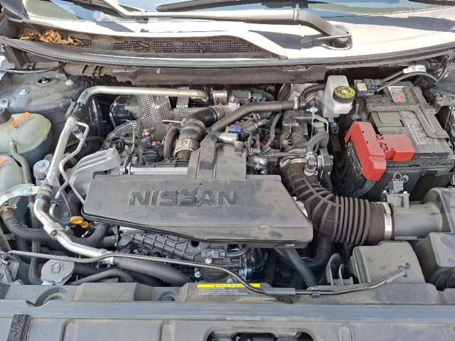 Used 2024 Nissan Rogue S FWD image 32