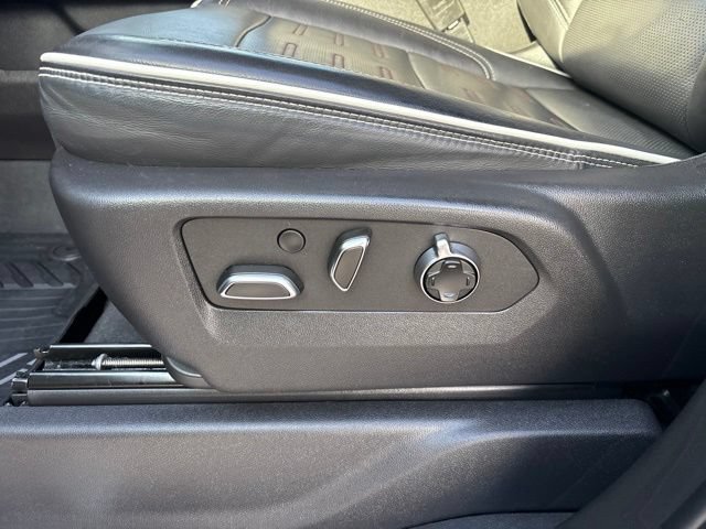 Used 2023 GMC Sierra 1500 AT4X w/ AT4X AEV Edition AWD/4WD image 16