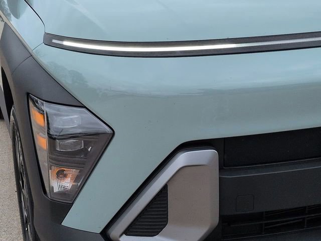 Used 2025 Hyundai Kona SEL image 9