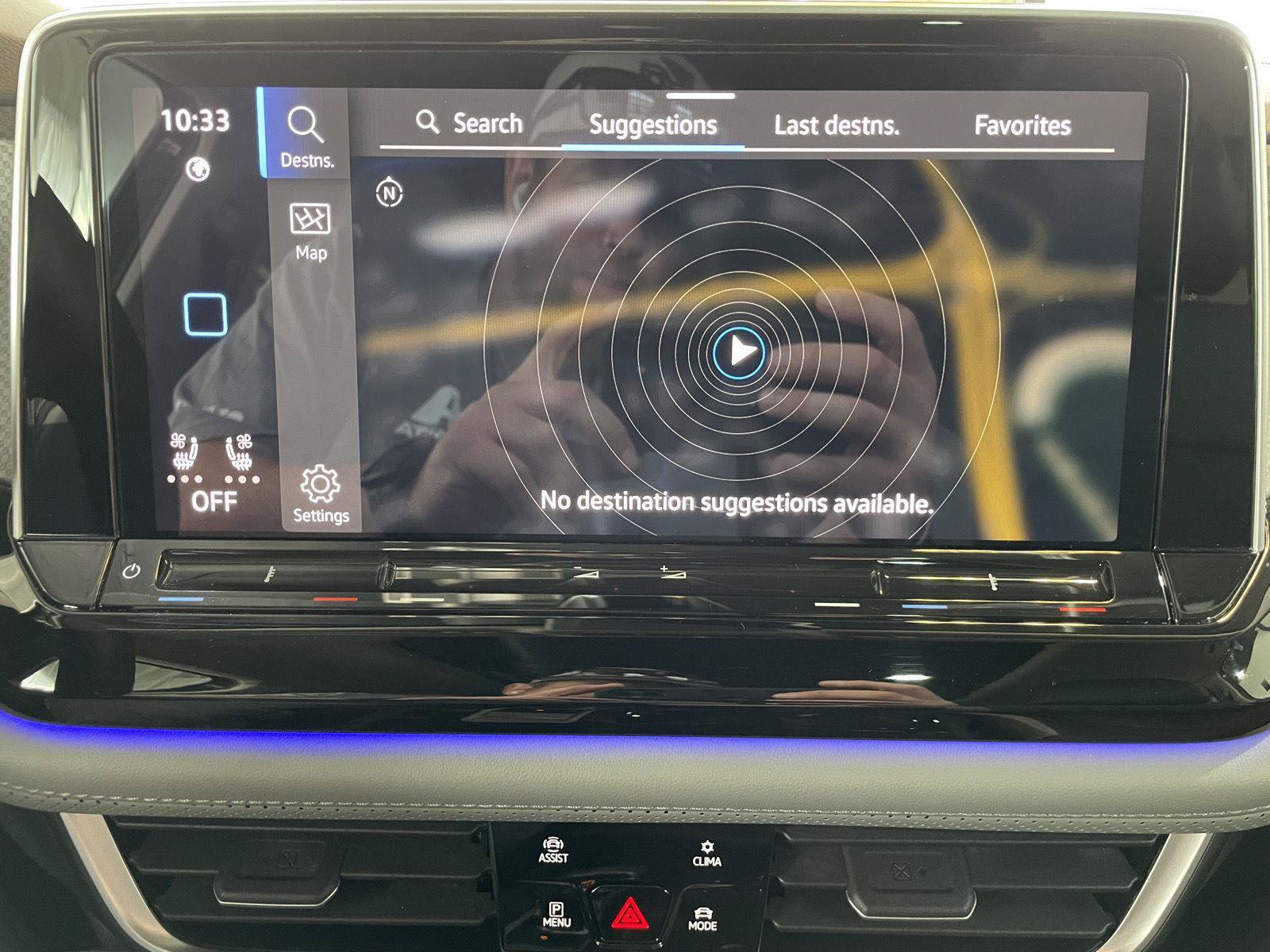 Used 2024 Volkswagen Atlas Peak Edition SEL AWD/4WD image 40