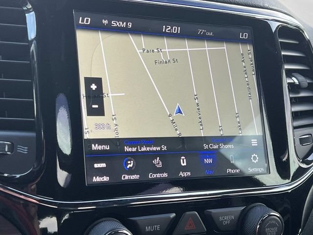 Used 2020 Jeep Grand Cherokee Altitude AWD/4WD image 23