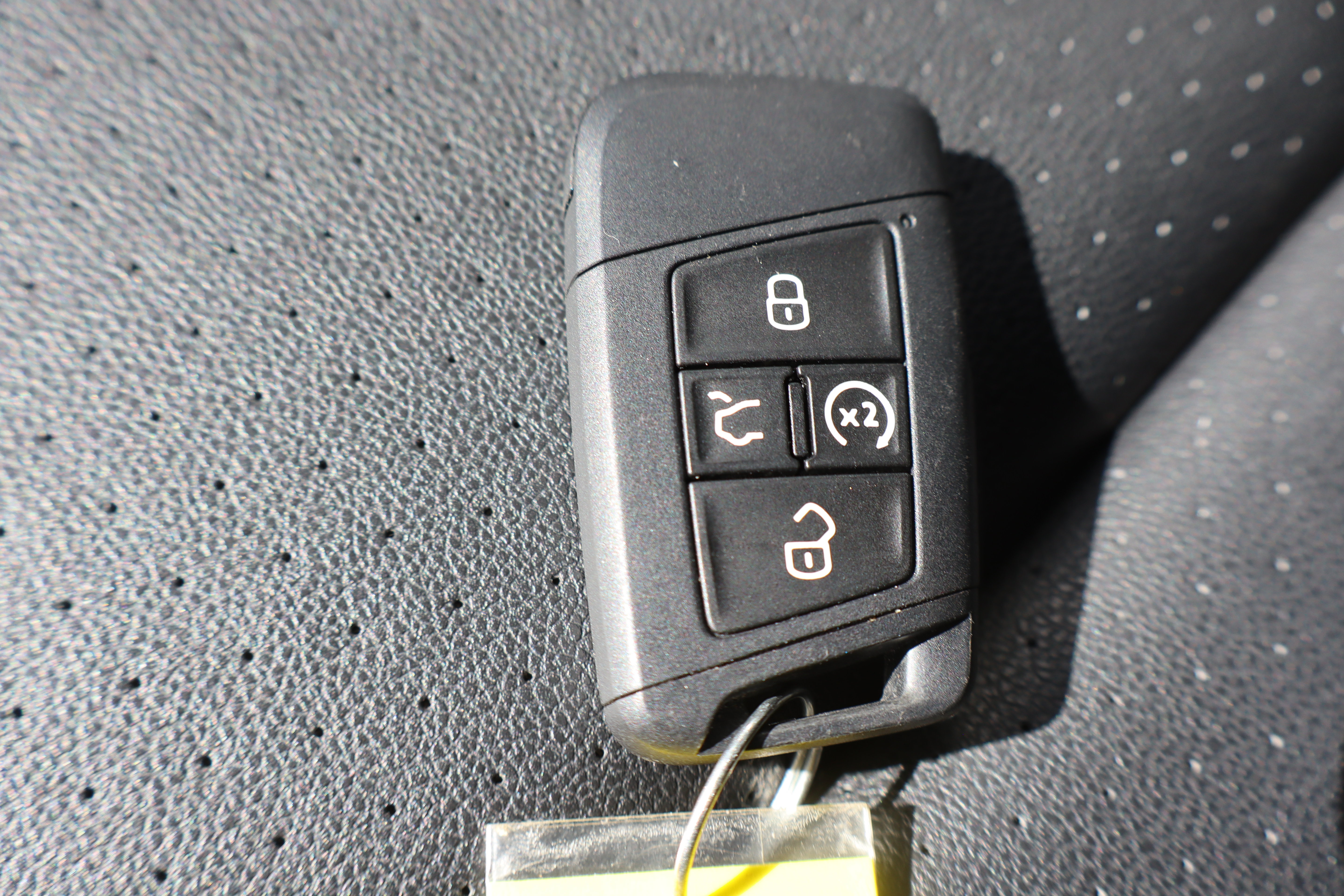Used 2021 Volkswagen Atlas SE AWD/4WD image 34