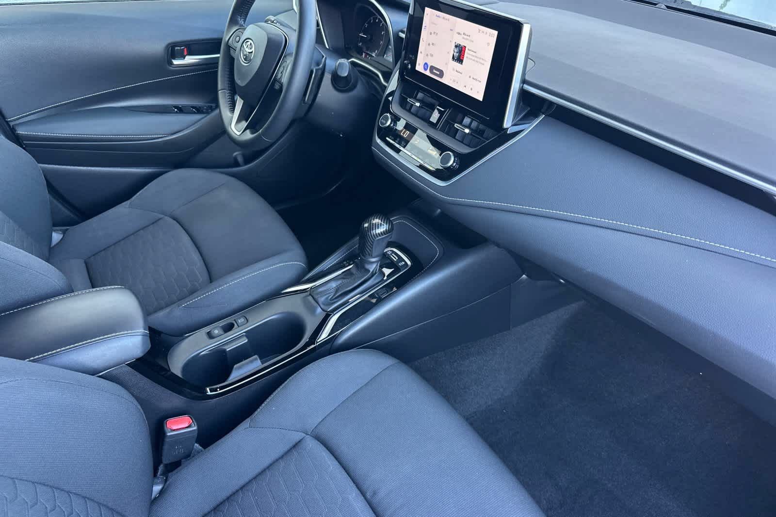 Used 2023 Toyota Corolla SE FWD image 15