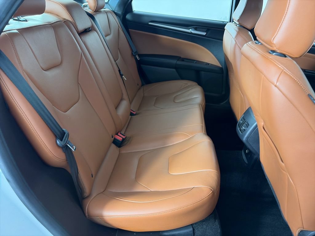 Certified 2020 Ford Fusion Titanium FWD image 29