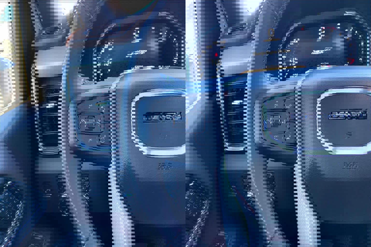 Used 2024 GMC Sierra 2500 Denali w/ Denali Reserve Package image 23