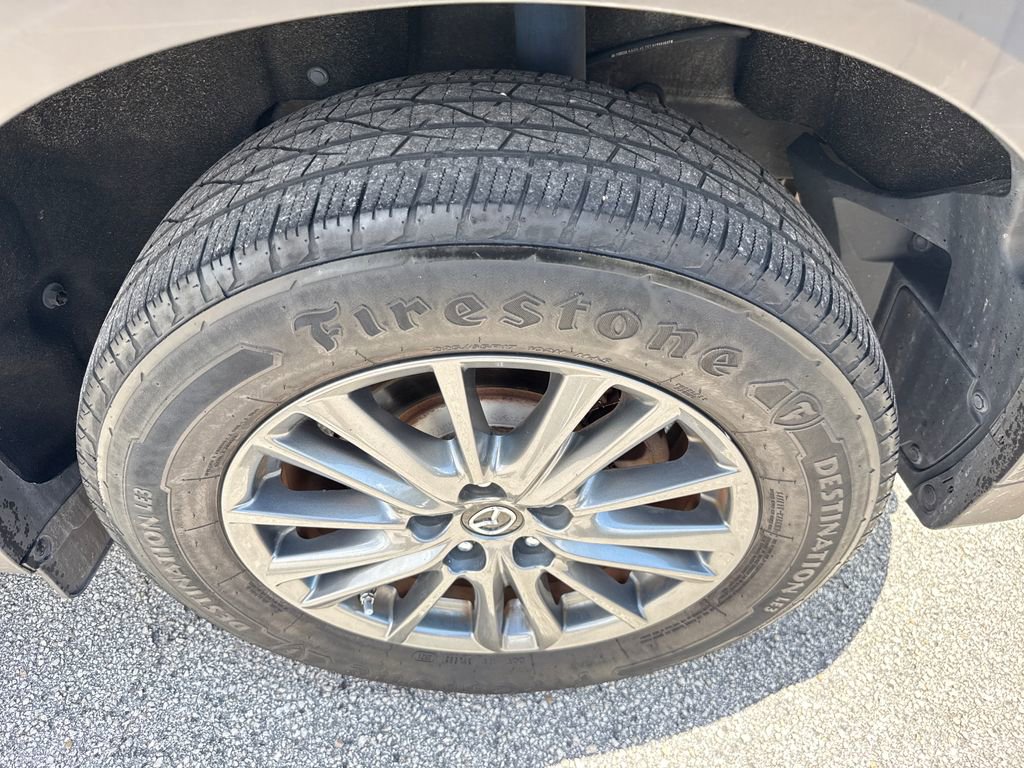 Used 2017 MAZDA CX-5 Touring w/ Preferred Equipment Package FWD image 11